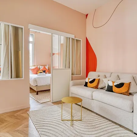 Comfortable 3 With Air Conditioning * Paris