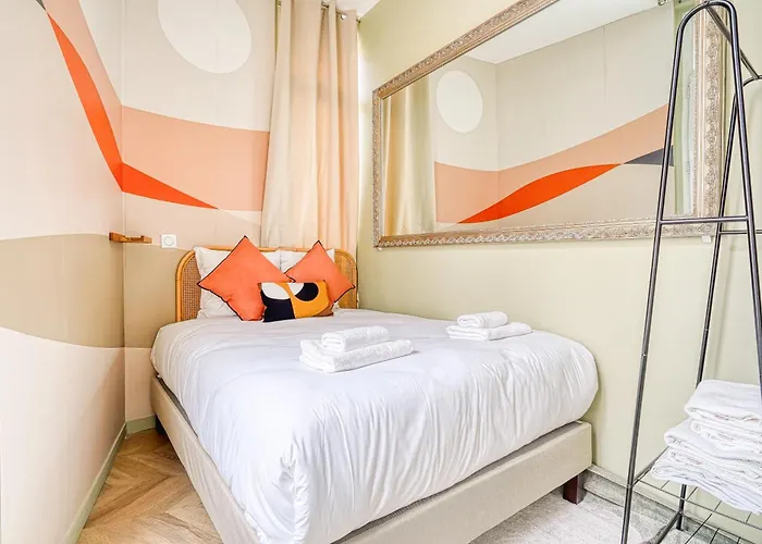 Comfortable 3 With Air Conditioning *